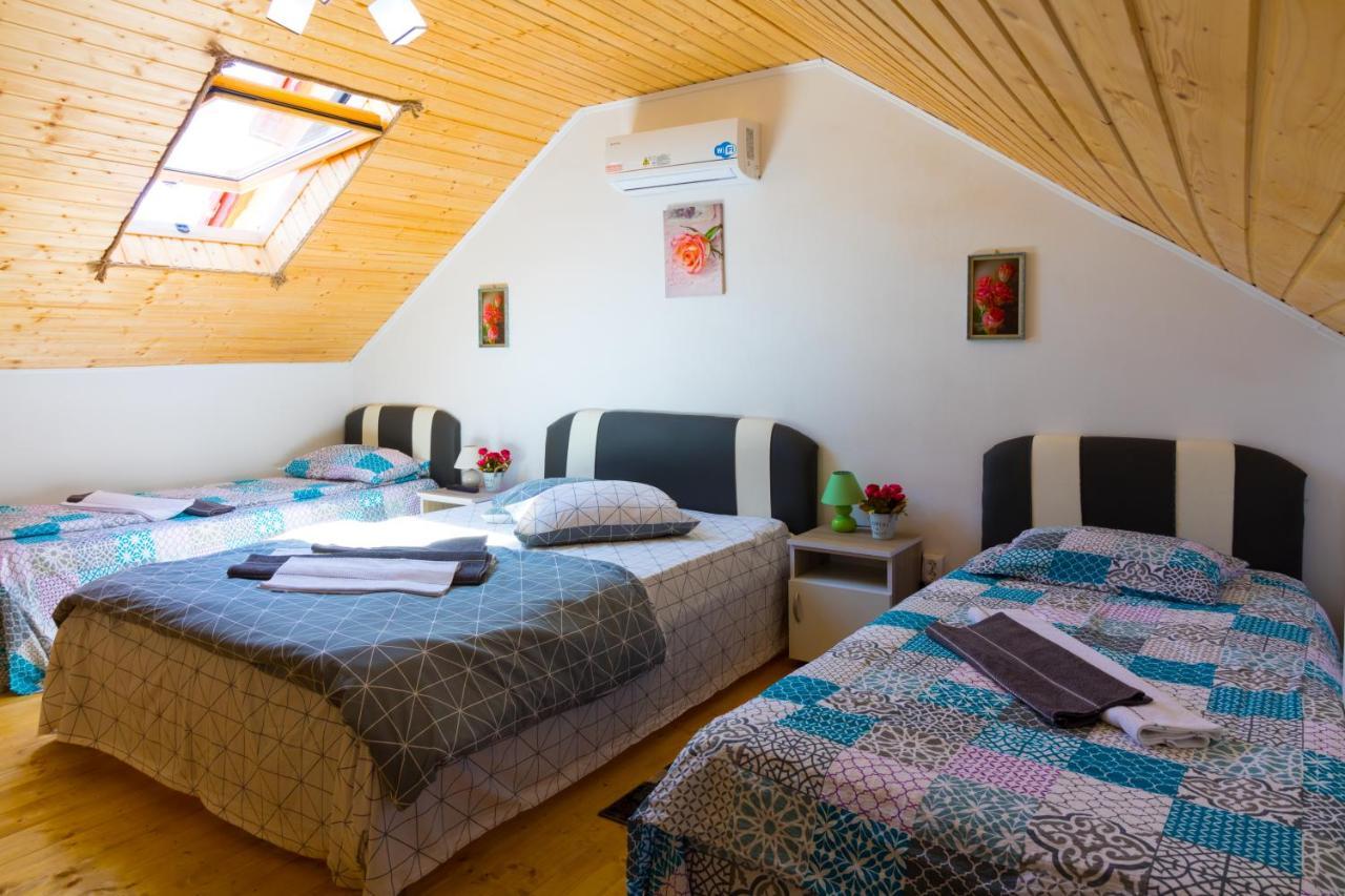 Casa De Vacanta Marya Baia de Fier Εξωτερικό φωτογραφία