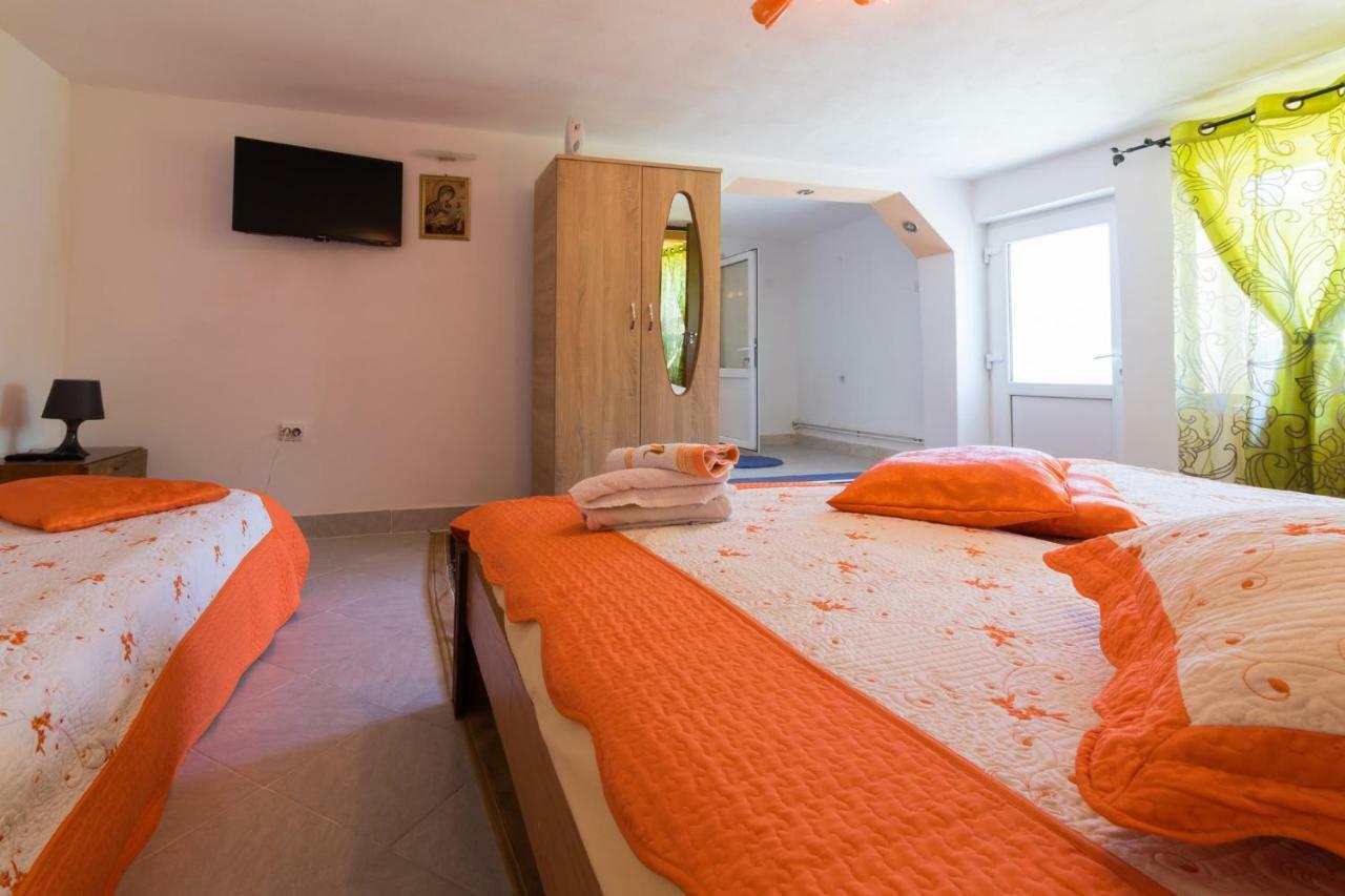 Casa De Vacanta Marya Baia de Fier Εξωτερικό φωτογραφία