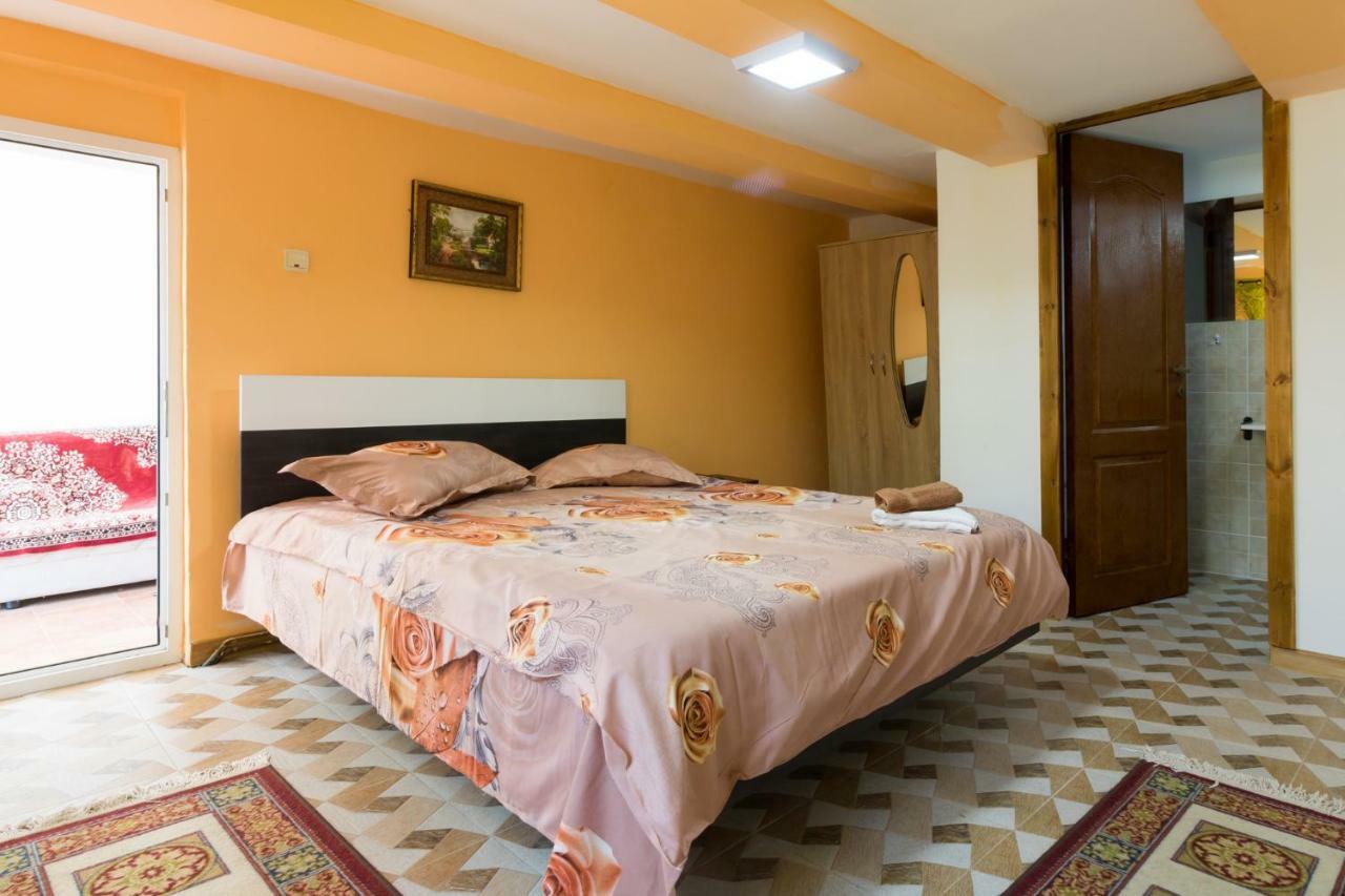 Casa De Vacanta Marya Baia de Fier Εξωτερικό φωτογραφία