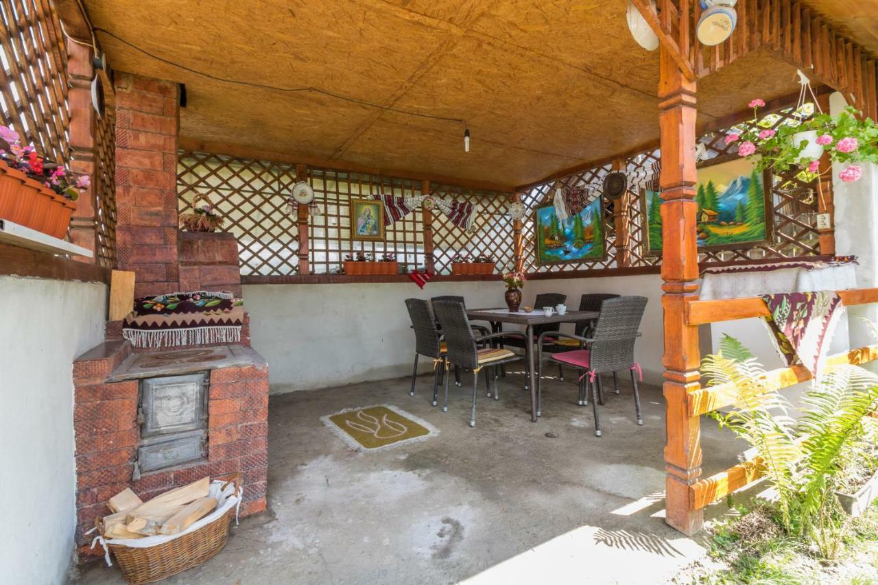 Casa De Vacanta Marya Baia de Fier Εξωτερικό φωτογραφία
